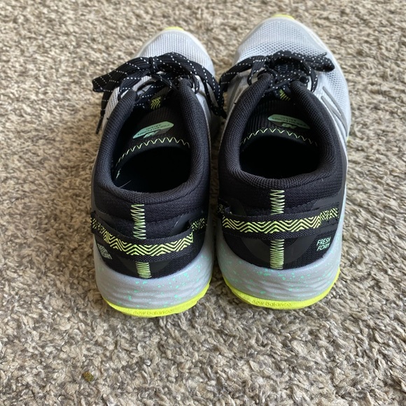 W9.5 EUC New Balance Trail Arishi Running Shoe - Picture 3 of 7